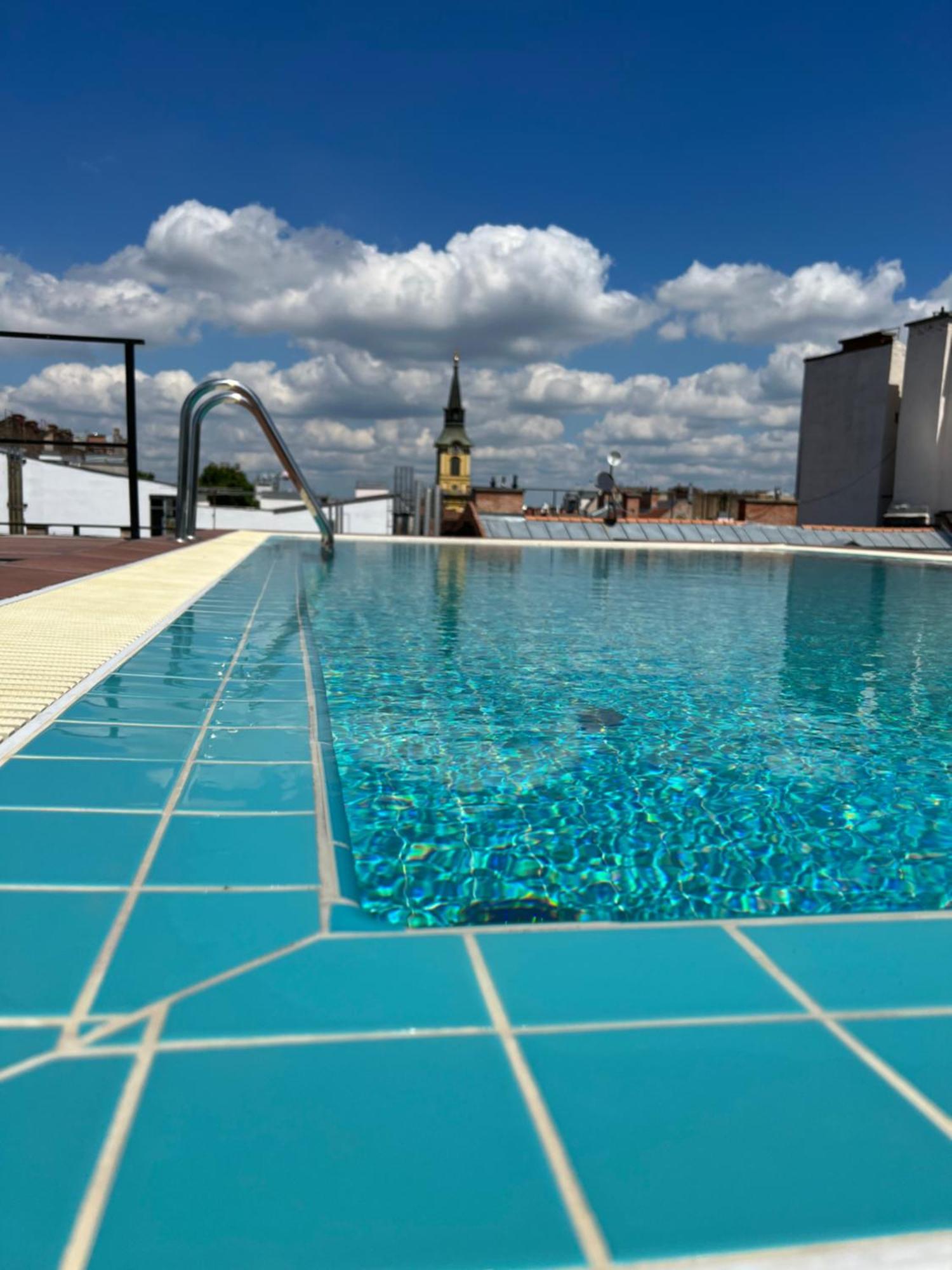 K40 Romantic Deluxe Studio In The City Center بودابست المظهر الخارجي الصورة