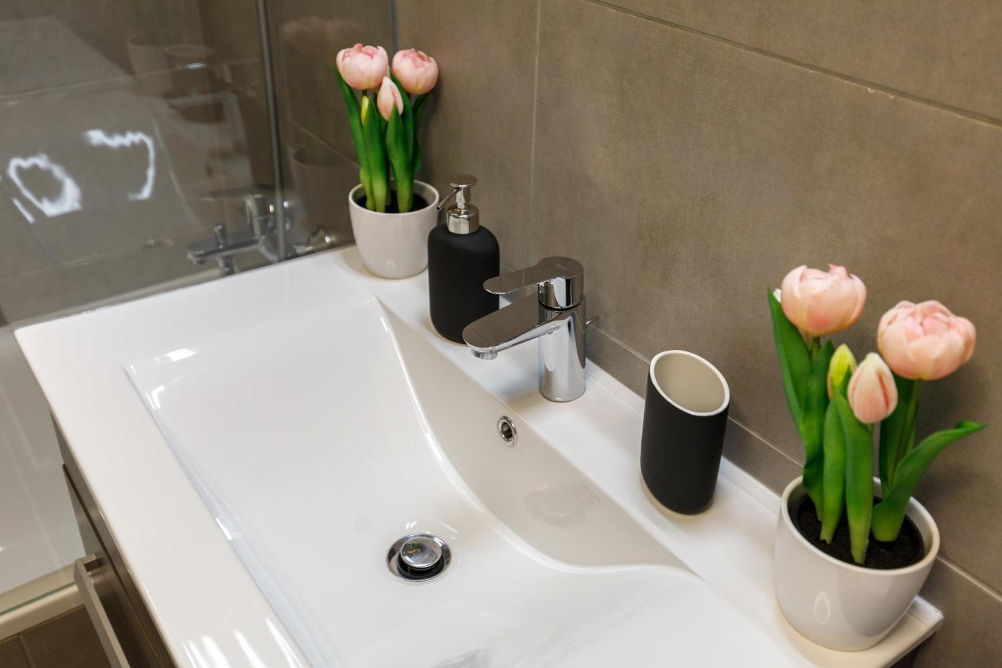 K40 Romantic Deluxe Studio In The City Center بودابست المظهر الخارجي الصورة