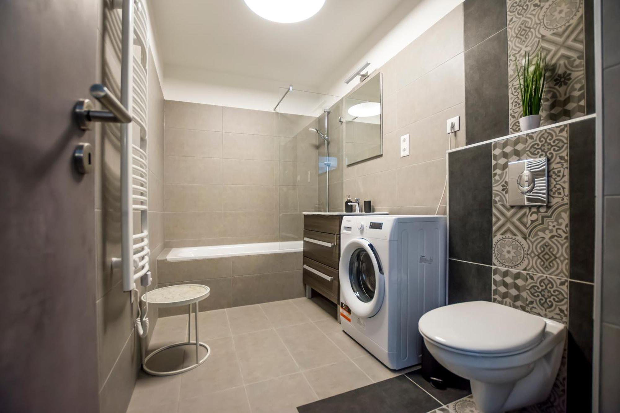 K40 Romantic Deluxe Studio In The City Center بودابست المظهر الخارجي الصورة